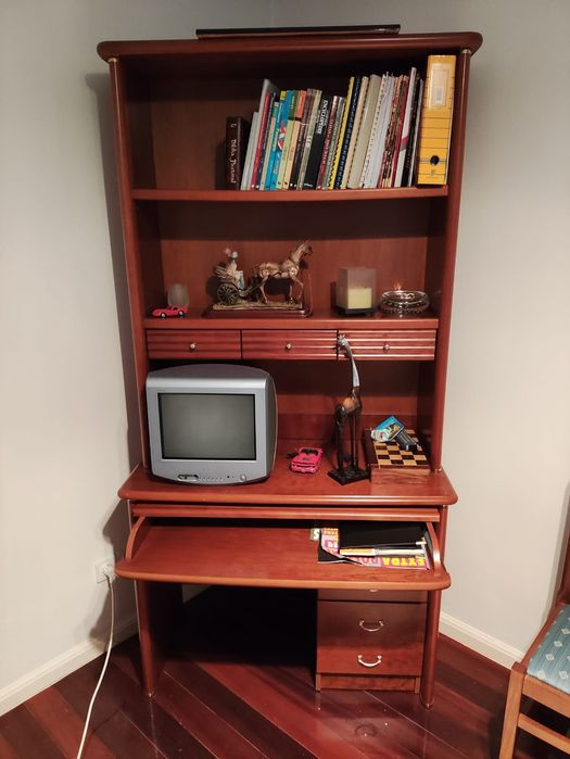 Mobília madeira quarto solteiro