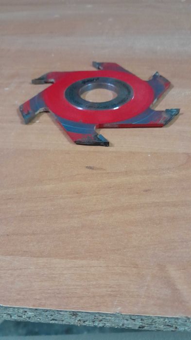 Frez prosty Globus 125x30x4mm