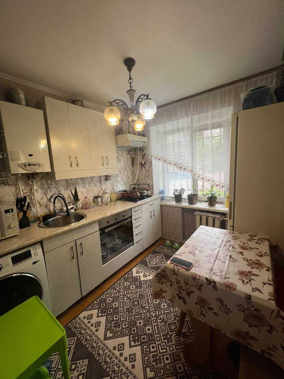 Продаж 3 к. квартири Цегла р-н Урожаю