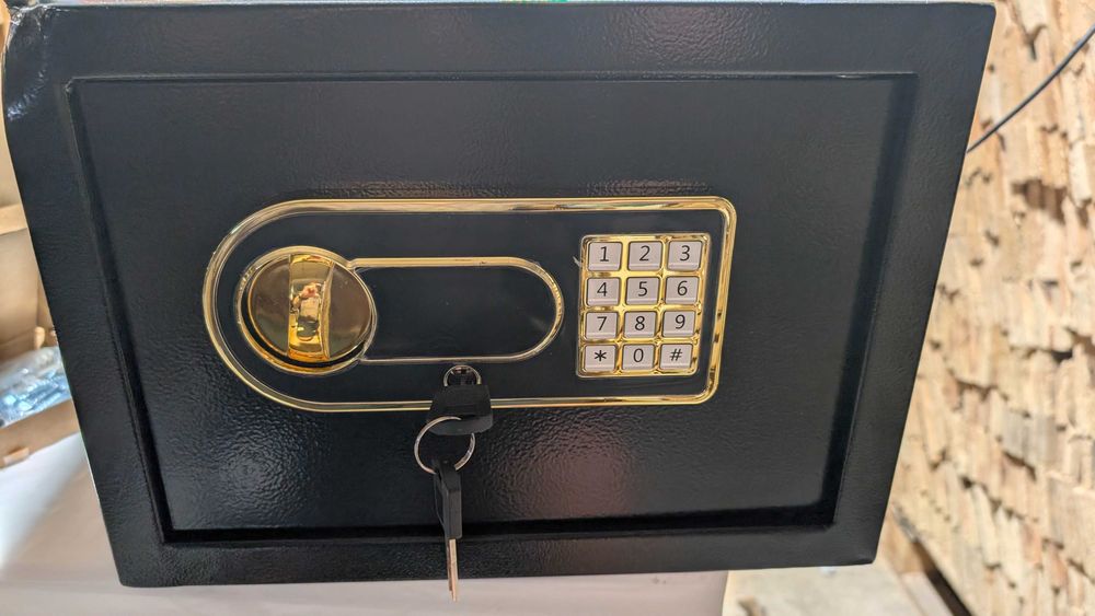 Sejf domowy z zamkiem elektronicznym czarny