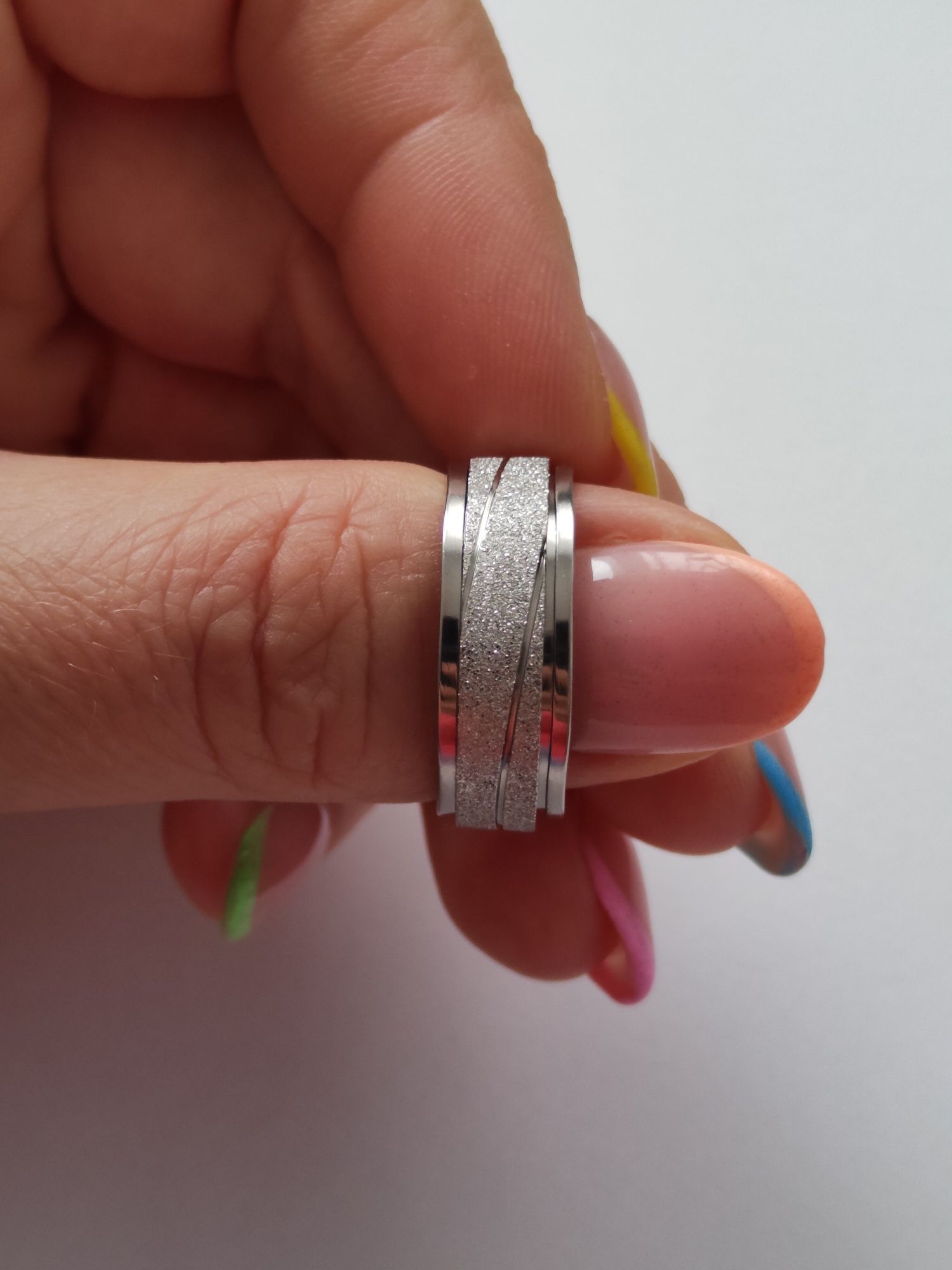 Obrączka pierścionek stal nierdzewna srebrna rozmiar 23