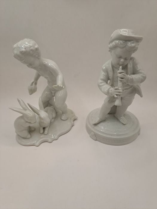 Статуетка. Статуэтка. Фарфоровая статуэтка. Дети. Путти. Ангел.