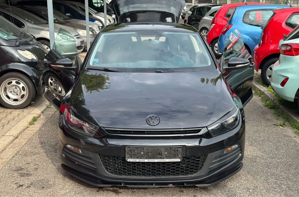 Volkswagen Scirocco 1.4 TSI, caixa manual de 6 velocidades