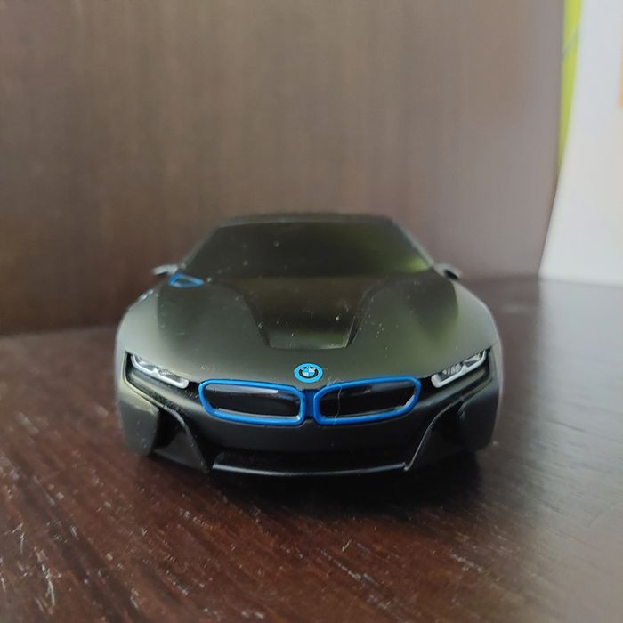 Carro telecomandado BMW I8