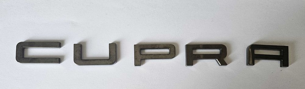 Napis logo CUPRA na tylną klapę ORYGINAŁ