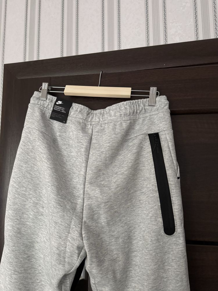 Спортивні штани Nike Tech Fleece брюки спортивні найк теч фліс