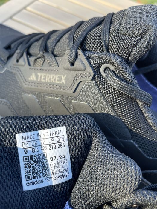 Оригінальні кросівки Adidas Terrex AX4 GORE-TEX
