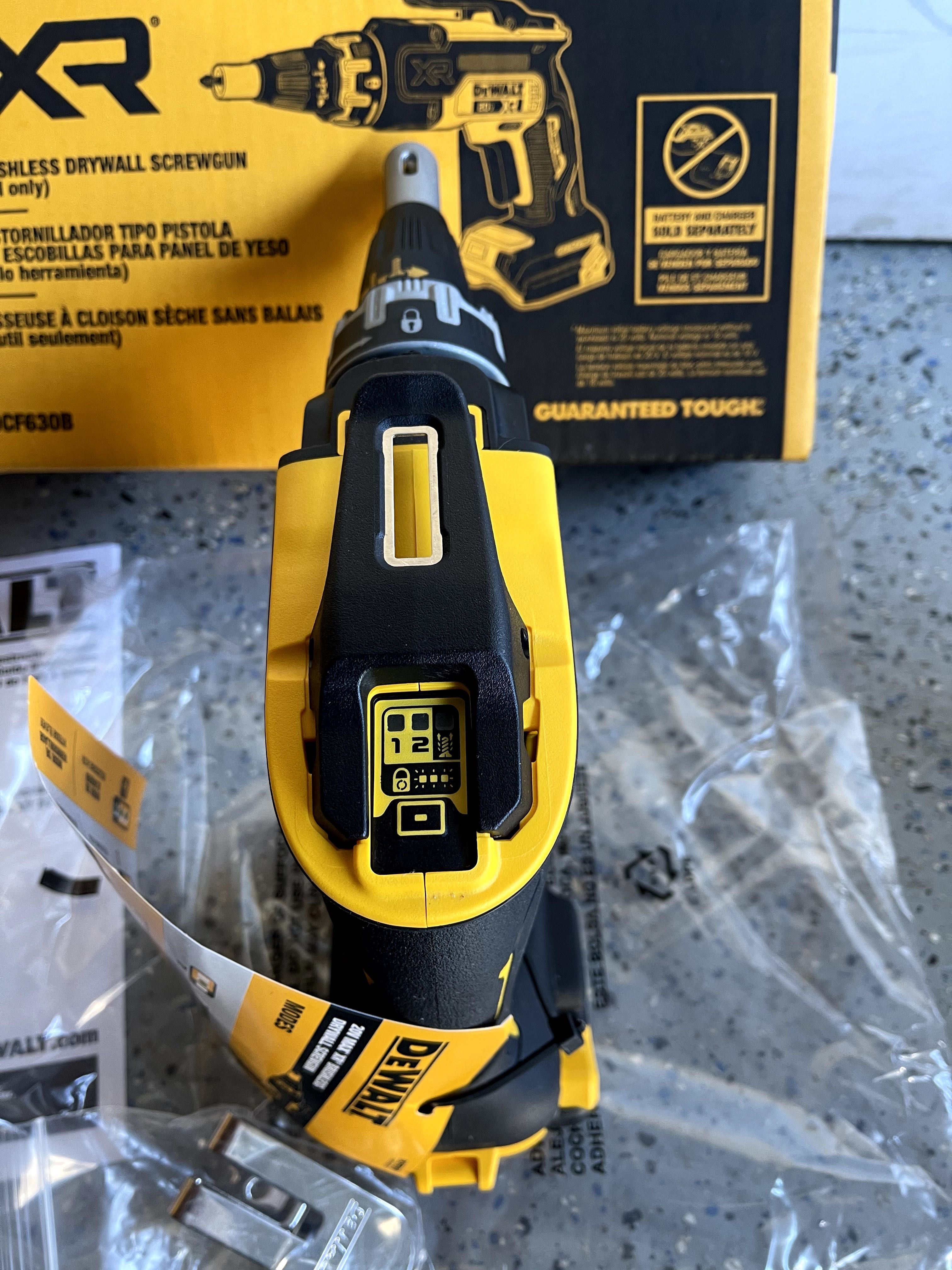 Dewalt       Pladur