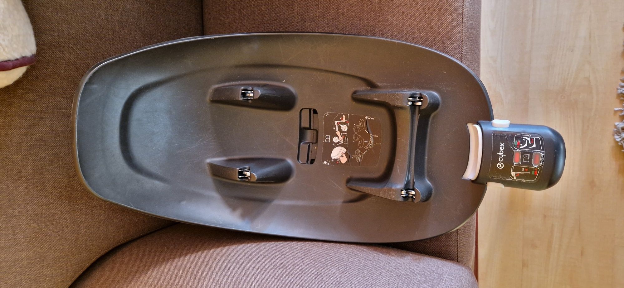 Cybex zestaw nosidełko Aton M, baza M isofix, fotelik Sirona M2 i-Size