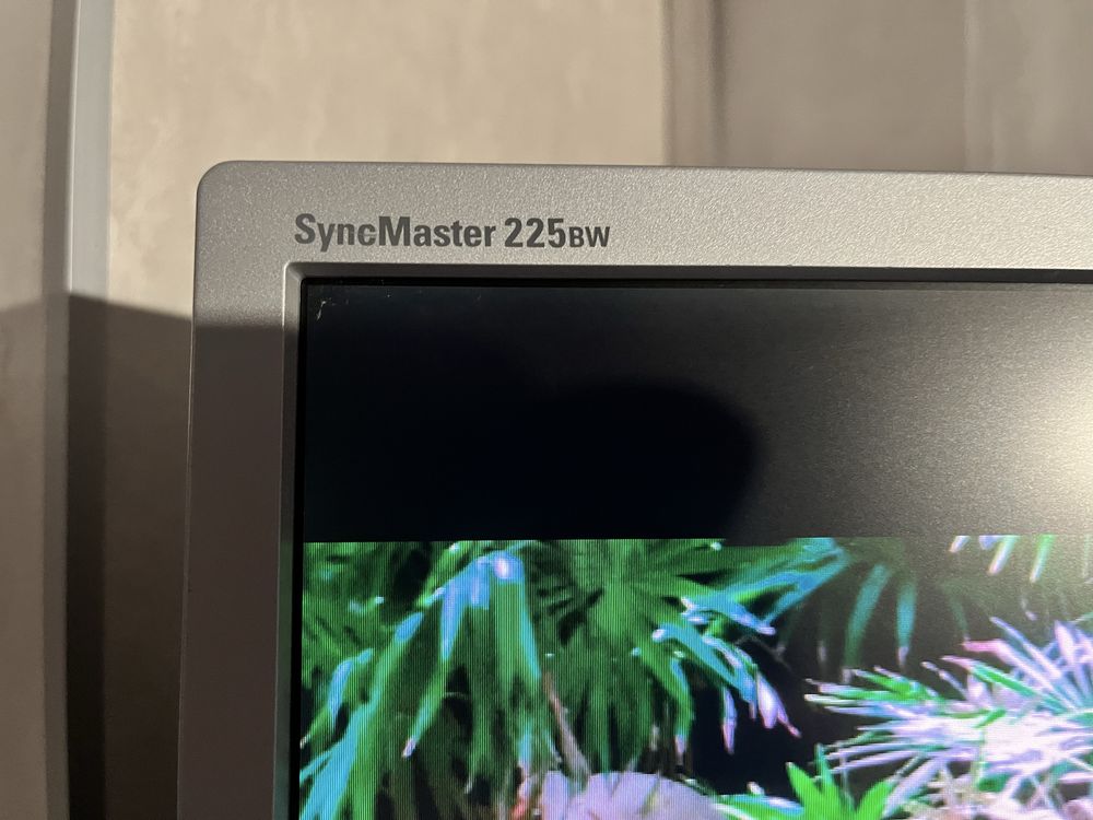 Монітор Samsung SyncMaster 225bw