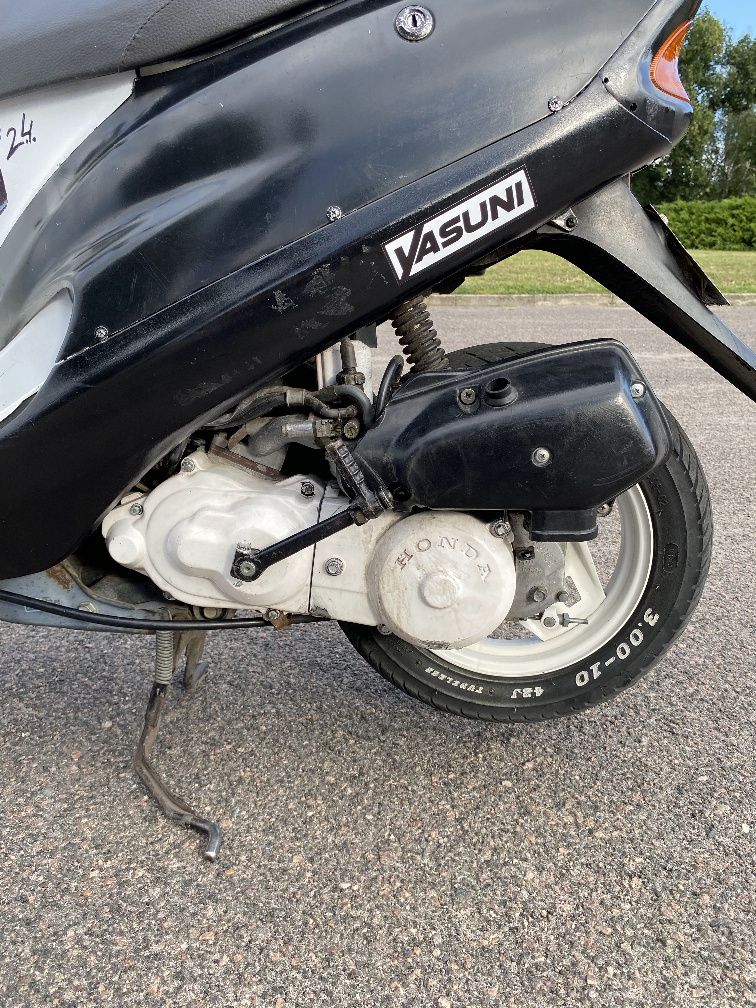 Скутер honda tact af30