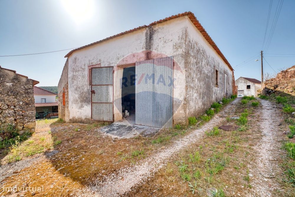 Moradia T0 para venda