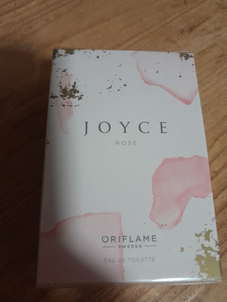 Wodą toaletowa Joyce Rose.