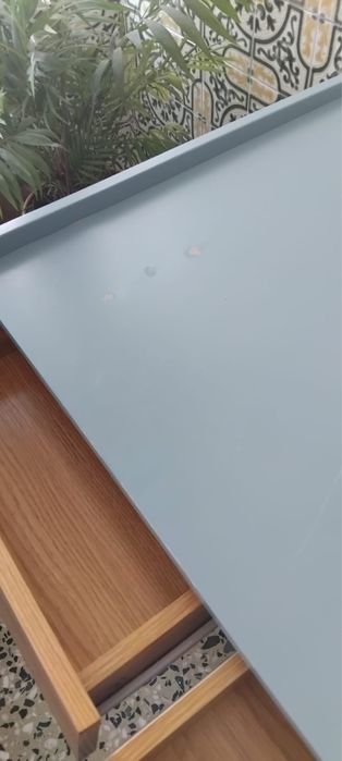 Mesa/consola com gavetas