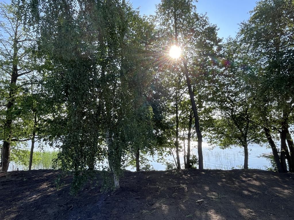 Działki nad jeziorem 3000m