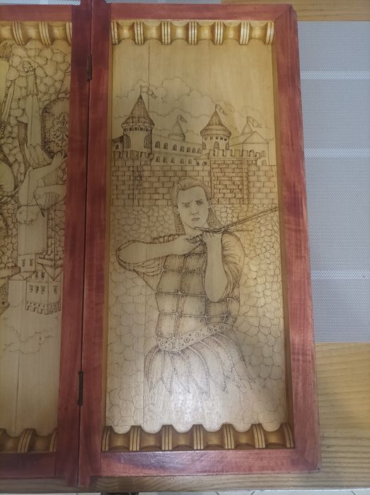 Продам нарди дерев'яні.Ручна робота в хорошому  стані.