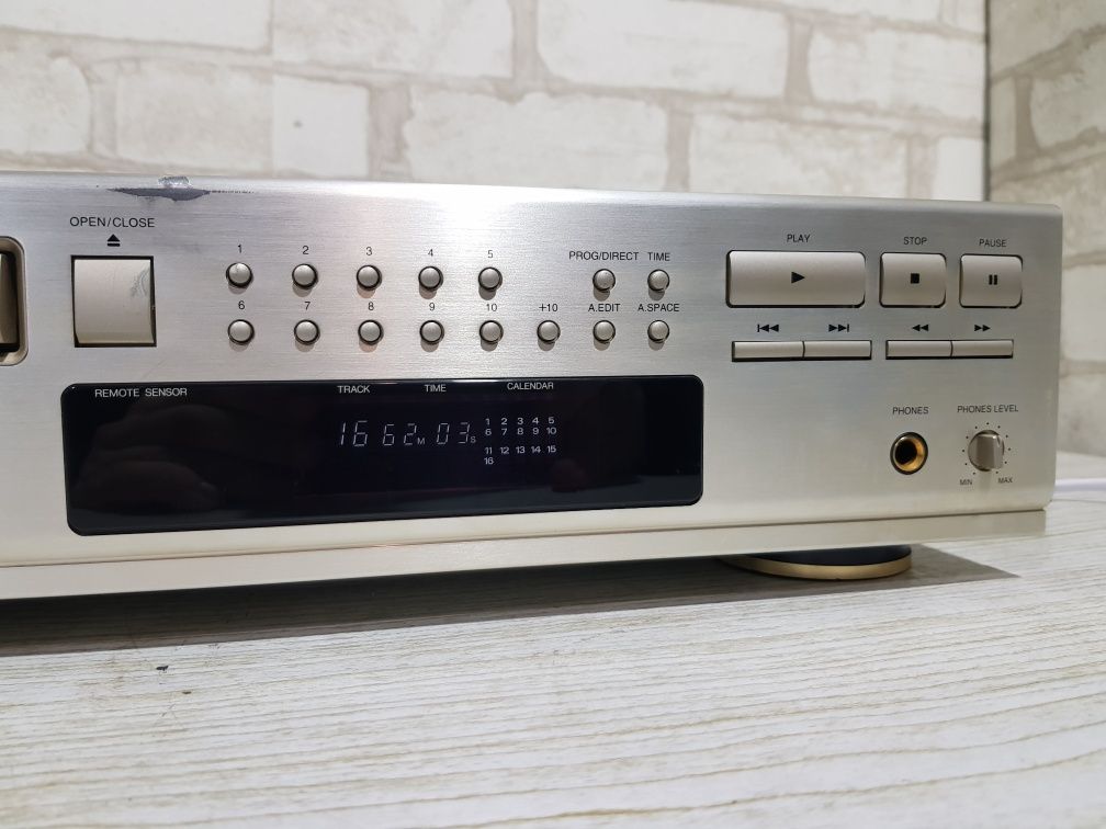 Програвач CD дисків DENON DCD-625II, б/у з Німеччини