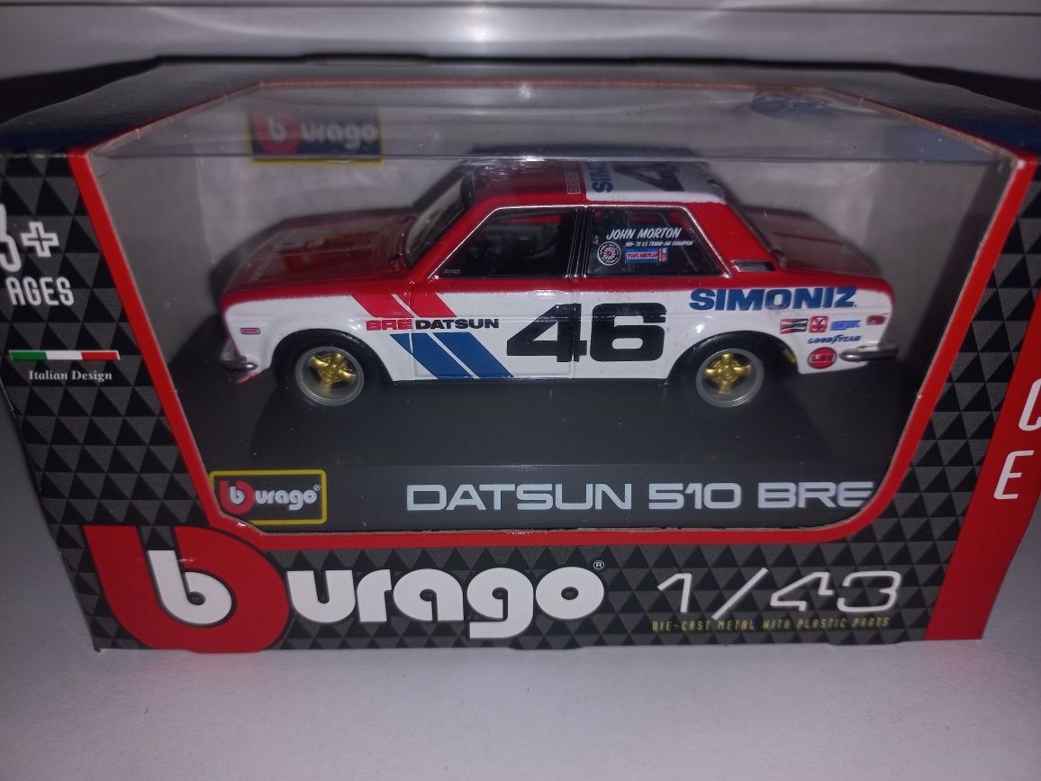 Bburago Datsun 510 BRE, skala 1:43,na podkładce,seria Race
