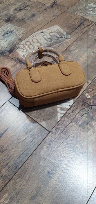 Cudowna karmelowa torebka zamsz do teki na ramię listoniszka elegancka