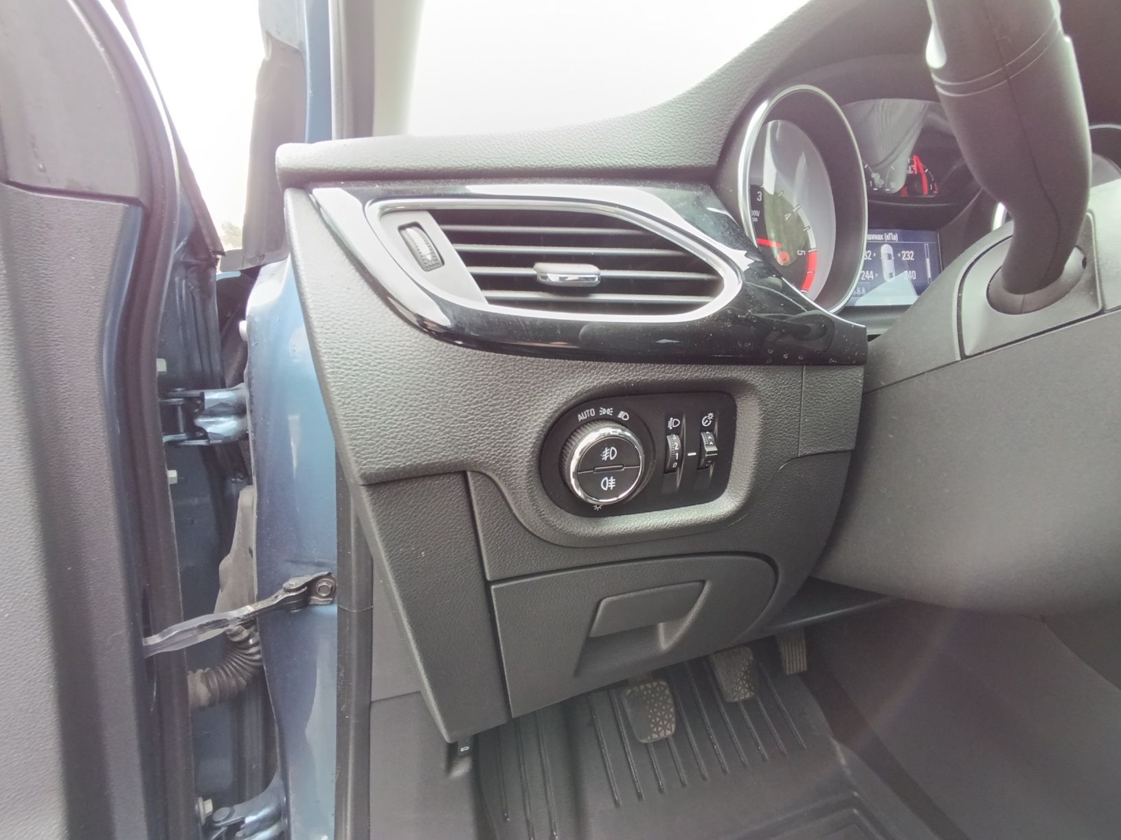 Opel Astra K 2017 року