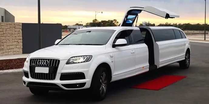 Samochód do ślubu, Wynajem limuzyny, Wieczór Panieński, Auto do ślubu