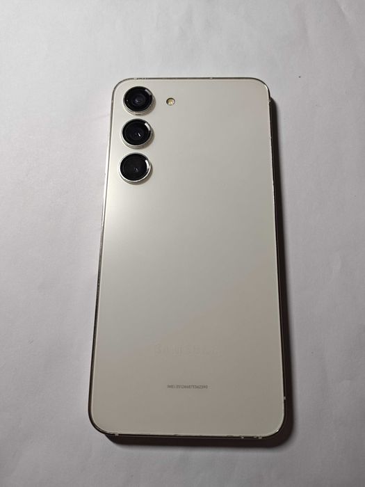 Смартфон Samsung Galaxy S23 SM-S911U1 128GB\8GB