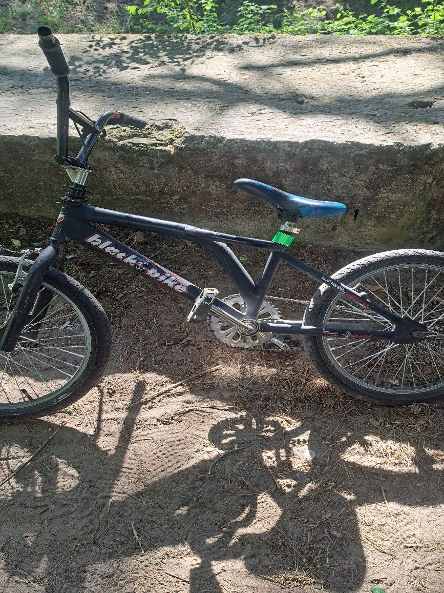 Rower BMX black bike