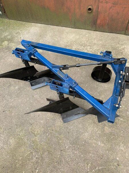 Плуг 2*20 "Полтава" с предплужниками для мототракторов (короткая сцепк