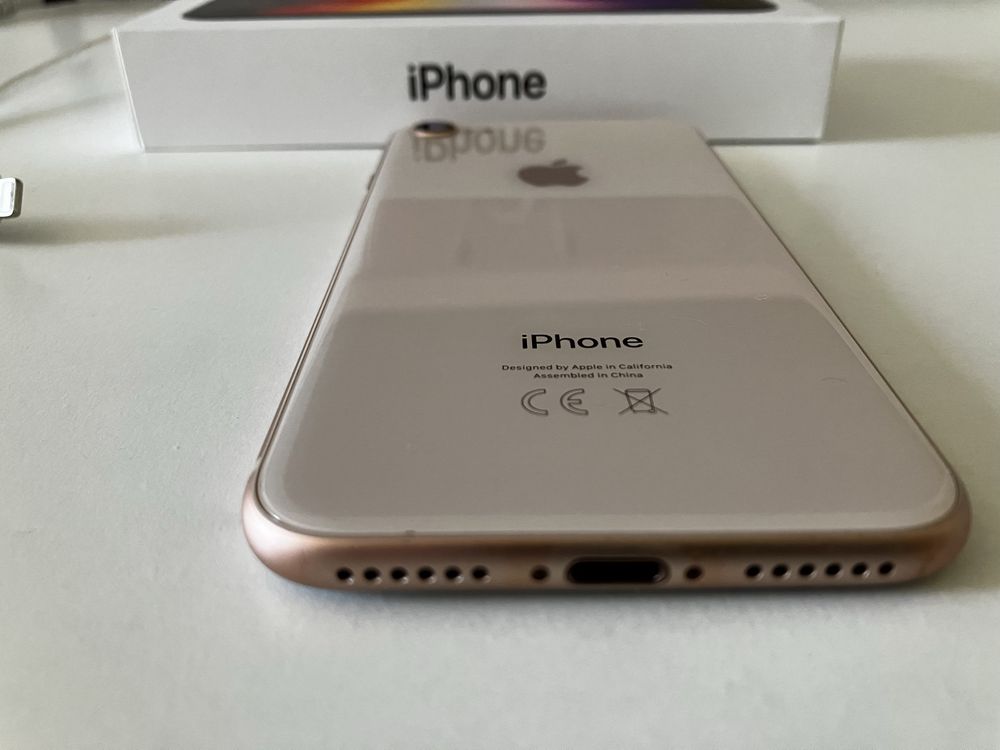IPhone 8 sprzedam