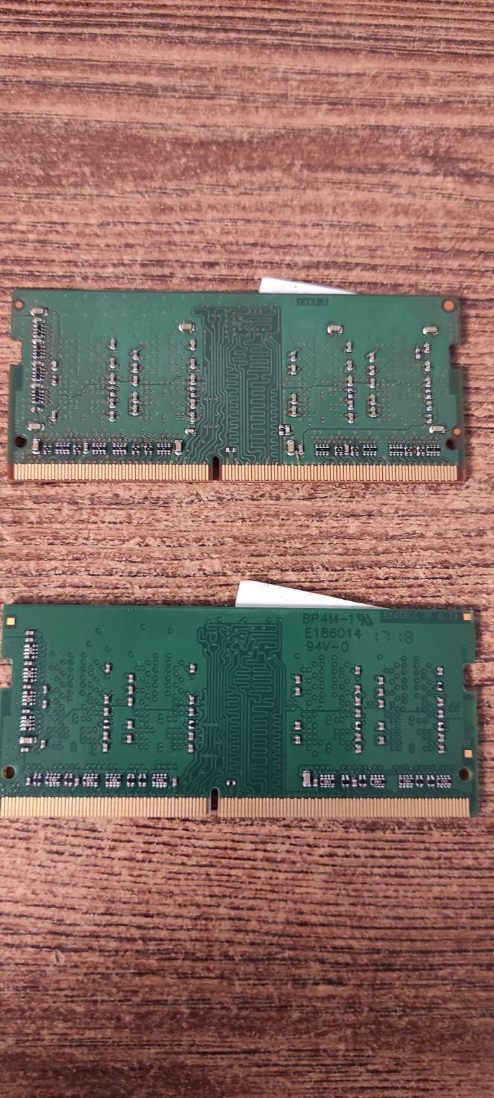 Память DDR4 so-dimm 4гб 2шт