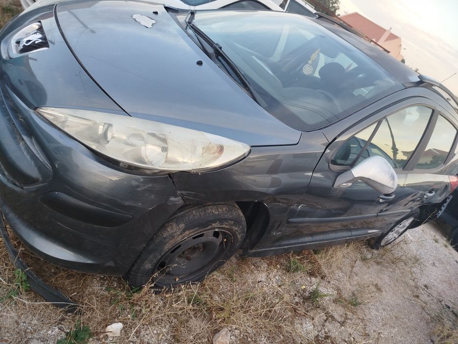 Peugeot 207 Sw 1.4i 2008 Sem motor/Acidentado/Com documentos