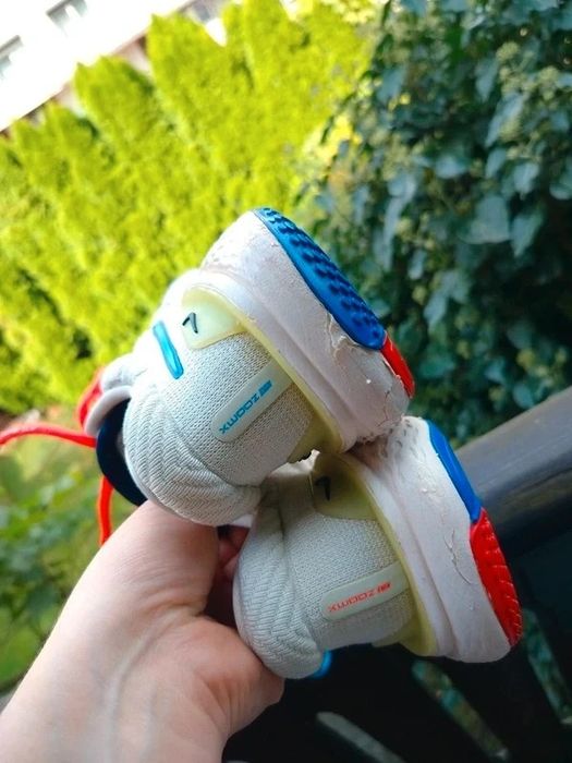 Buty Nike Zoomx Invincible Run Flyknit 2 38