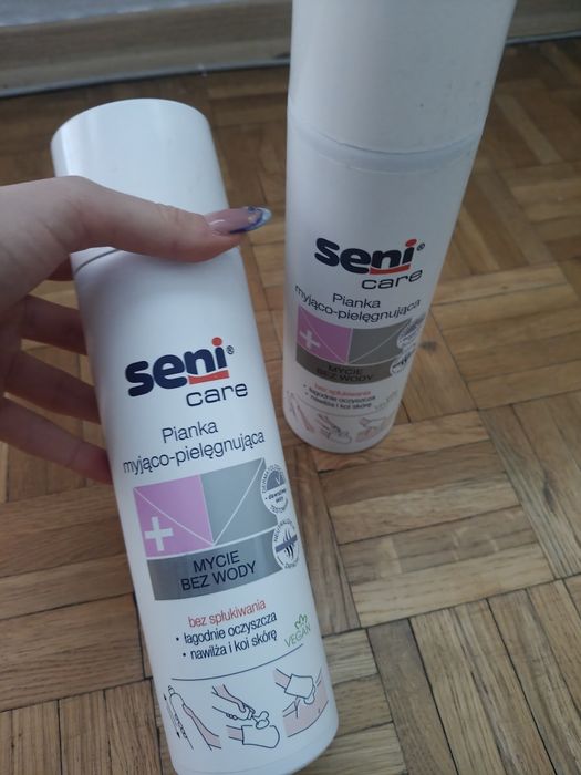 Pianka myjąco pielęgnująca Seni Care 500ml