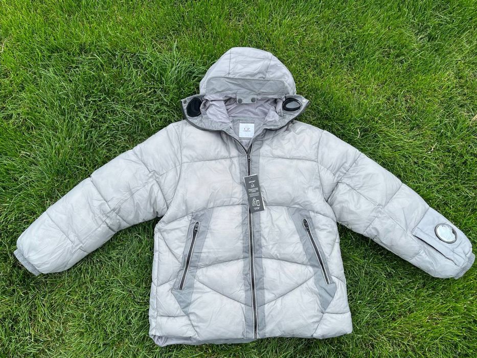 Пухивик C.P Company x Palace / пелес