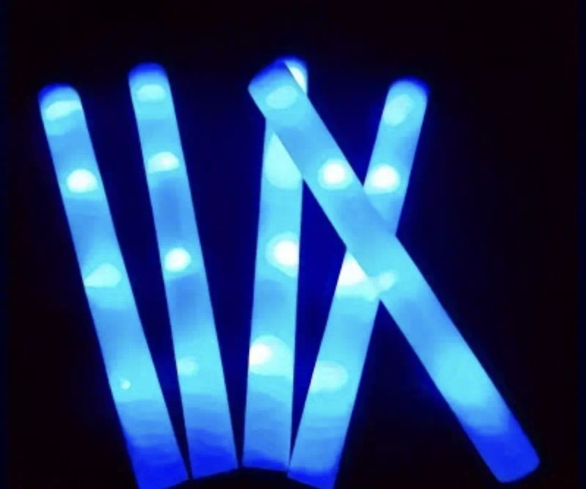 Kolorowe niebieskie paleczki led cena za szt.