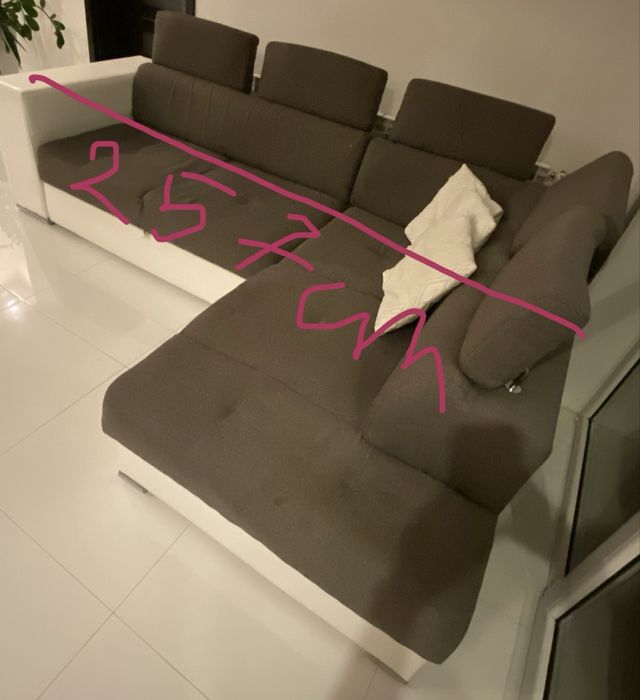 Kanapa rogowa z funkcją spania