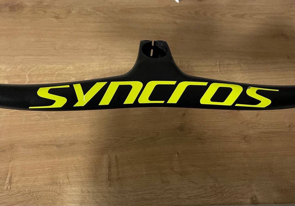 Руль карбоновий Syncros Fraser iC SL 60mm