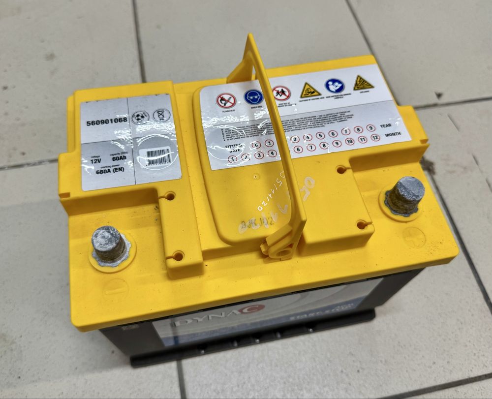 Акумулятор DYNAC AGM START-STOP 60 Ah 12 V
