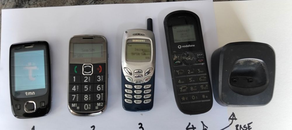 Vendo 4 telemóveis ótimo estado