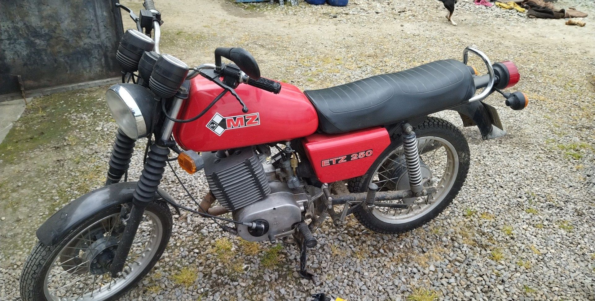 Mz etz 250 super stan