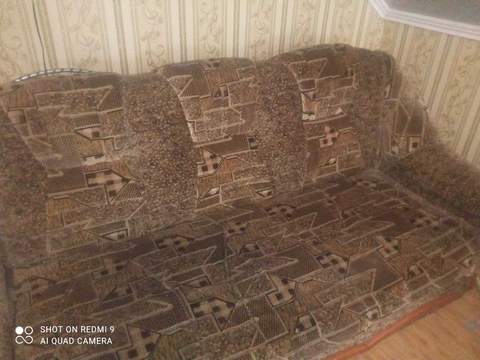 Продам розкладний диван