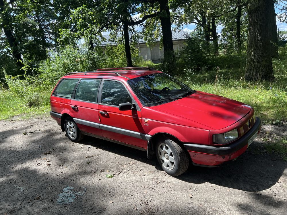 Автомобіль Пасат б 3