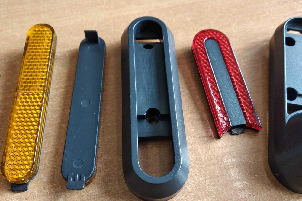 Новые! Боковые накладки задние катафоты 4шт Xiaomi M365\1S\PRO