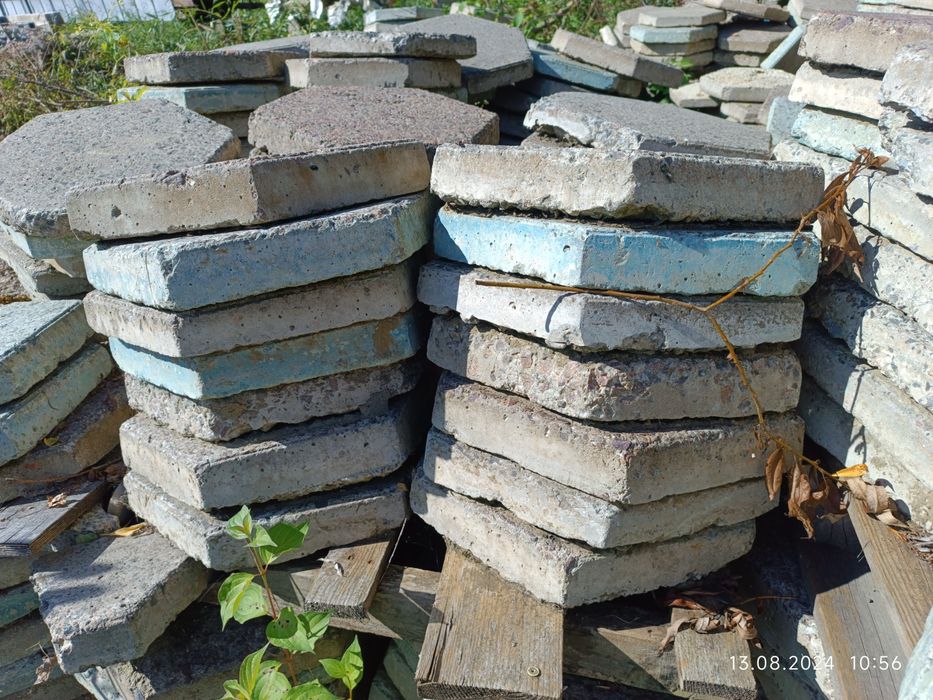 Плитка тротуарна  бруківка