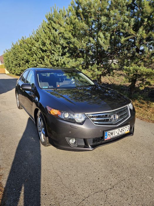 Honda Accord 2010r 2.0 benzyna 156KM 98000 km przebiegu, salon Polska,