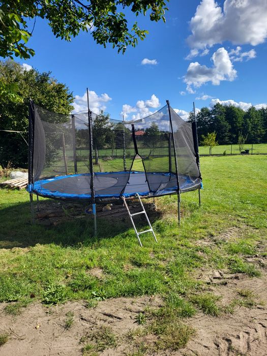 Sprzedam trampolina 4m