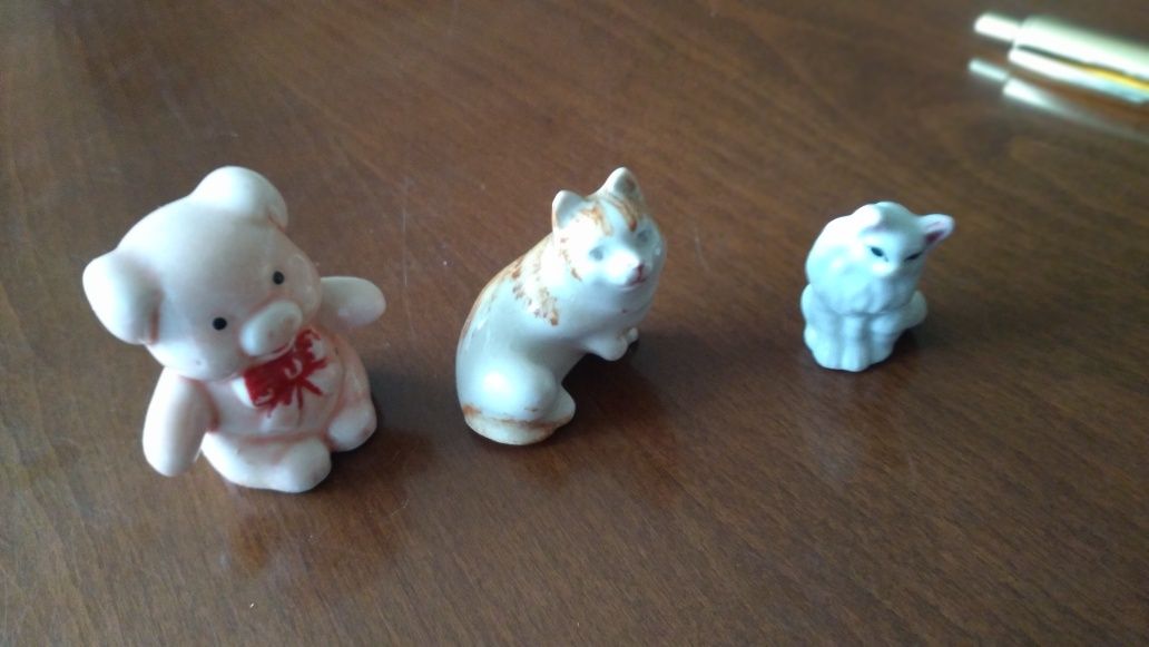 Zestaw starych  figurek z porcelany zwierzeta Niemcy