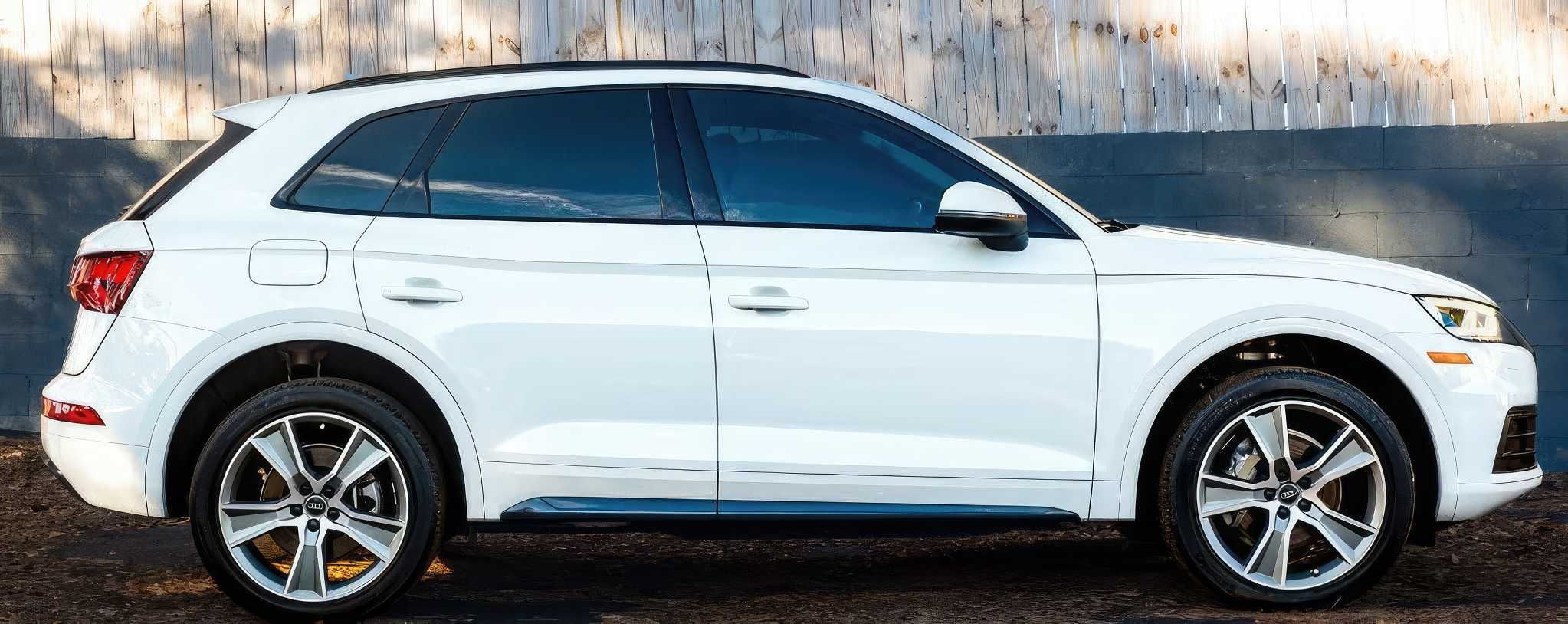 2020 Audi Q5 quattro Premium Plus 45 TFSI