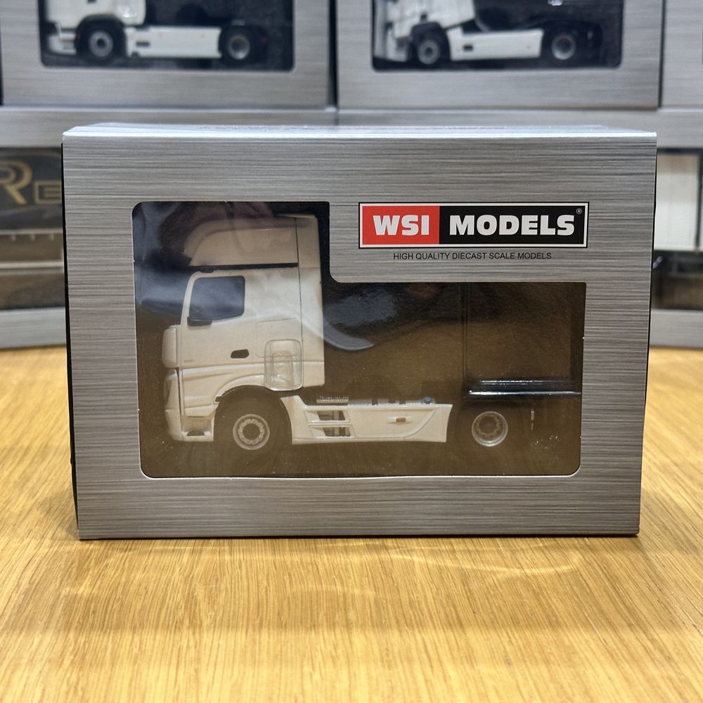 Model 1:50 WSI Mercedes-Benz Actros MP5 GS 4x2