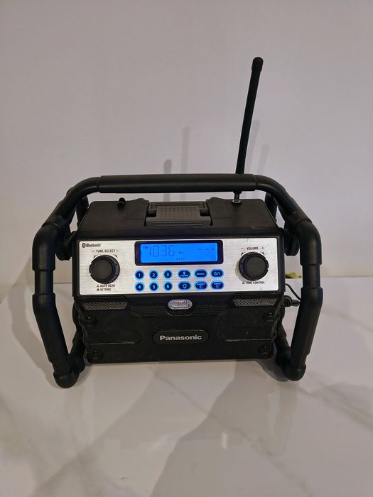 Radio budowlane Panasonic, Bluetooth, USB